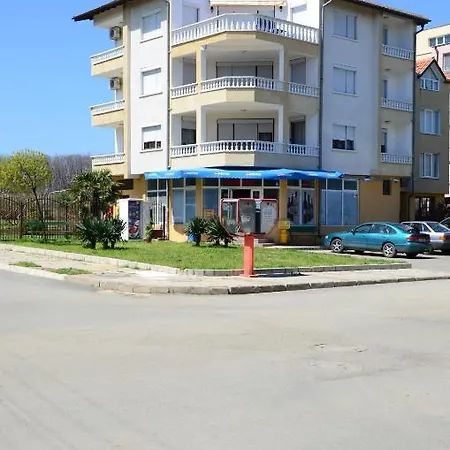 Kirovi House - Guest Carevo