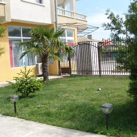 Kirovi House - Guest Carevo