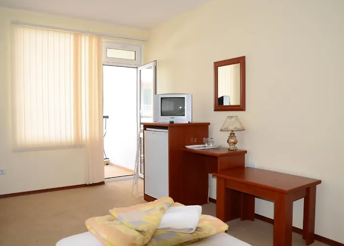 Πανσιόν Kirovi House - Guest 2*