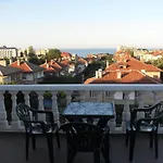 Vendégház Kirovi House - Guest Carevo