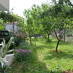 Kirovi House - Guest Carevo