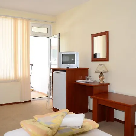 Konukevi Kirovi House - Guest 2*