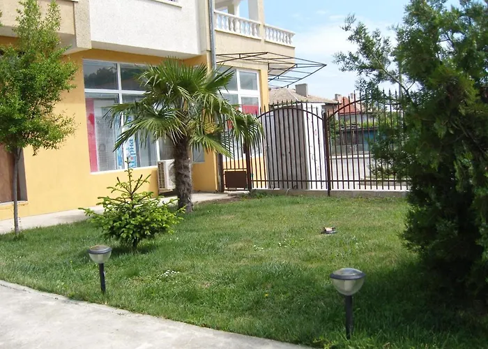 Kirovi House - Guest Zarewo